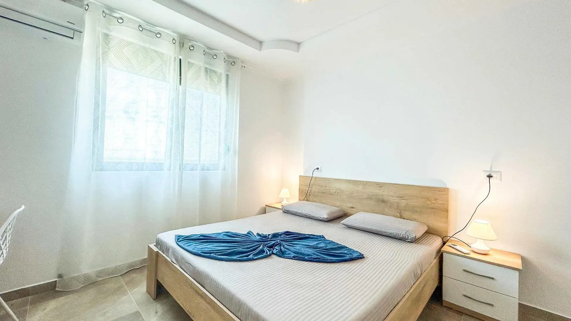 Sea Apartment With Balcony Durrës 0*,