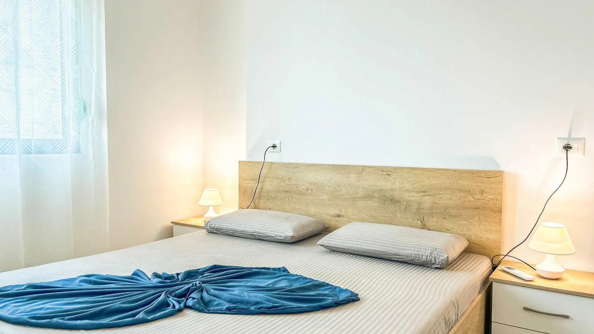 Sea Apartment With Balcony Durrës 0*,